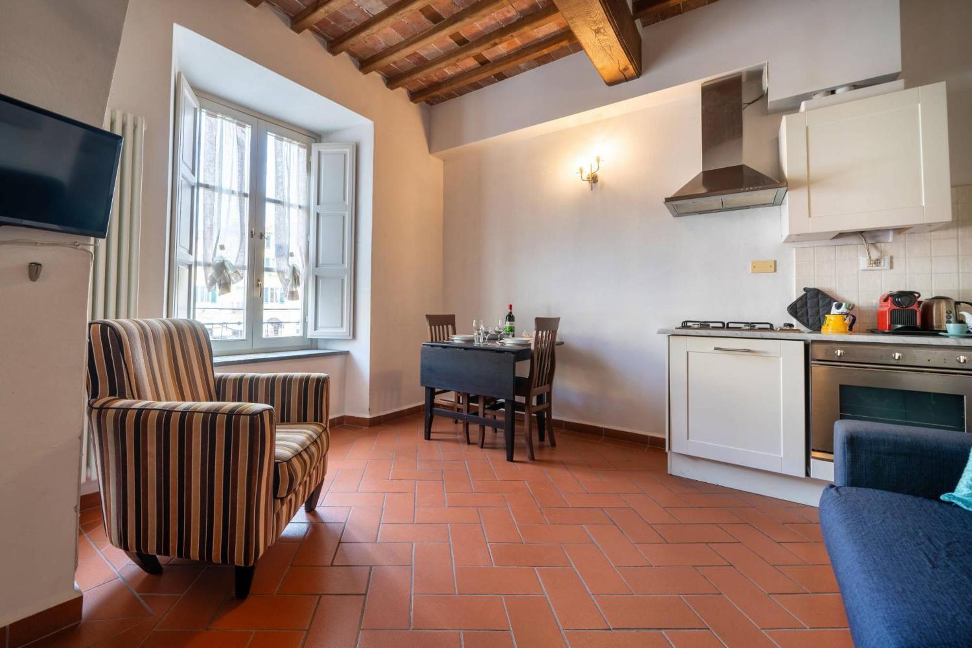 La Dimora Nell'Anfiteatro Hotel Лука Екстериор снимка