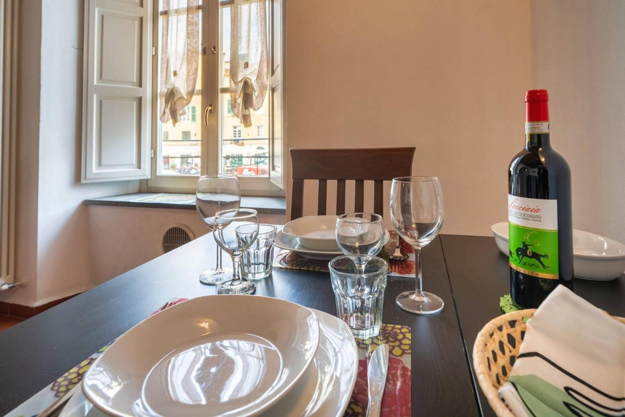 La Dimora Nell'Anfiteatro Hotel Лука Екстериор снимка