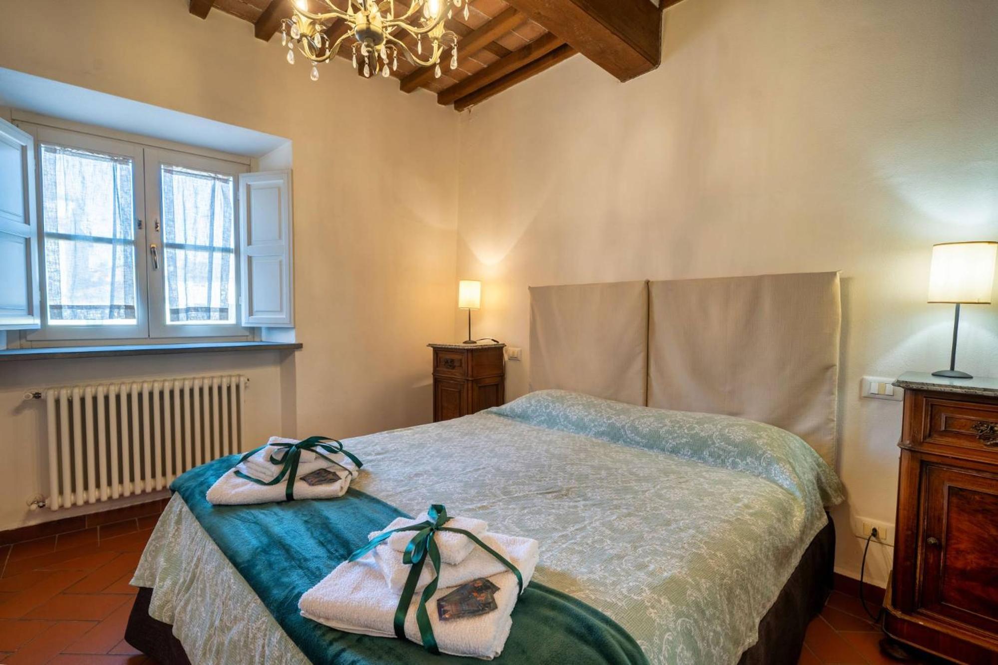 La Dimora Nell'Anfiteatro Hotel Лука Екстериор снимка