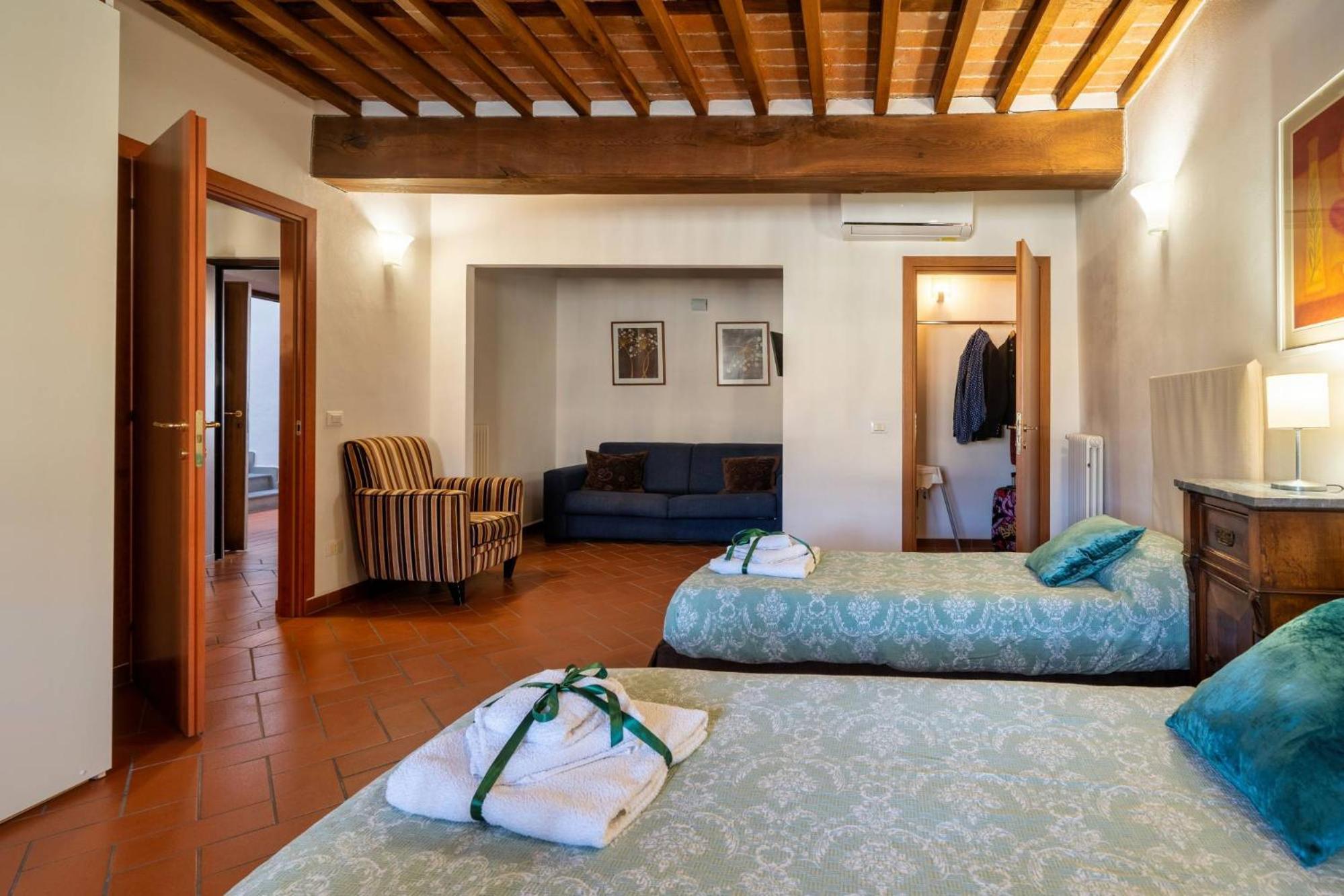La Dimora Nell'Anfiteatro Hotel Лука Екстериор снимка
