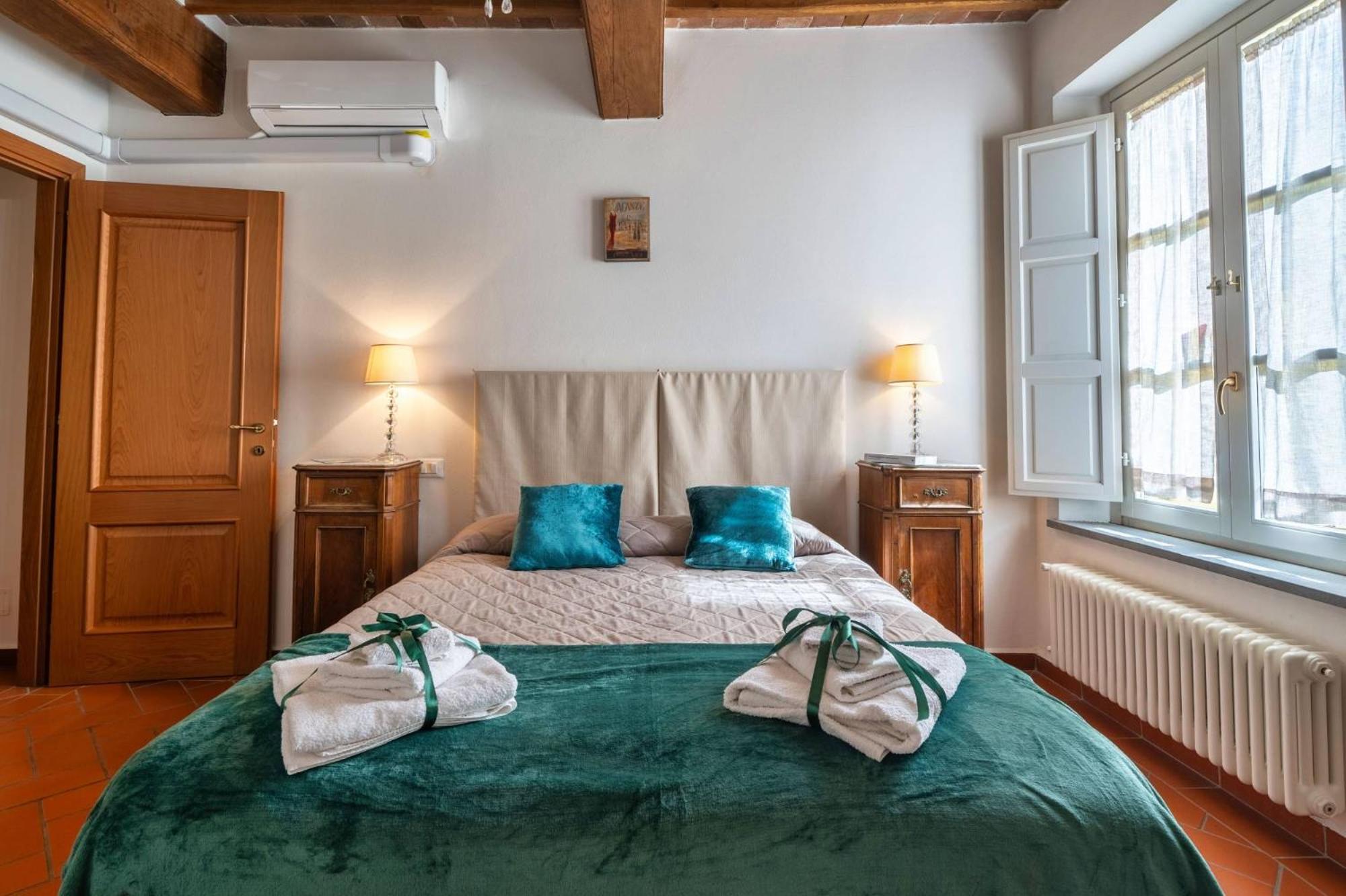 La Dimora Nell'Anfiteatro Hotel Лука Екстериор снимка